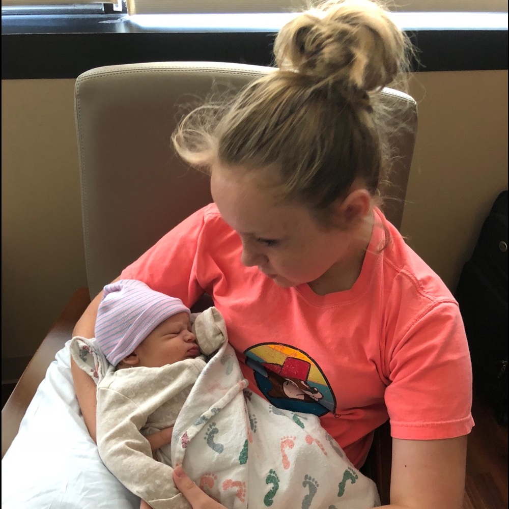 Meet your Posher, Alexiah